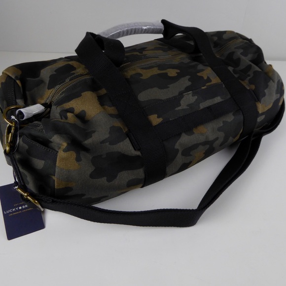 Lucky Brand Waxed Canvas Camo Gym Duffel Bag NWT - Picture 1 of 8